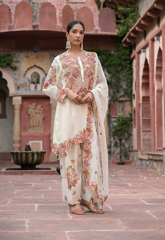 Murhaf | Off-White Embroidered Suit with Floral Detailing