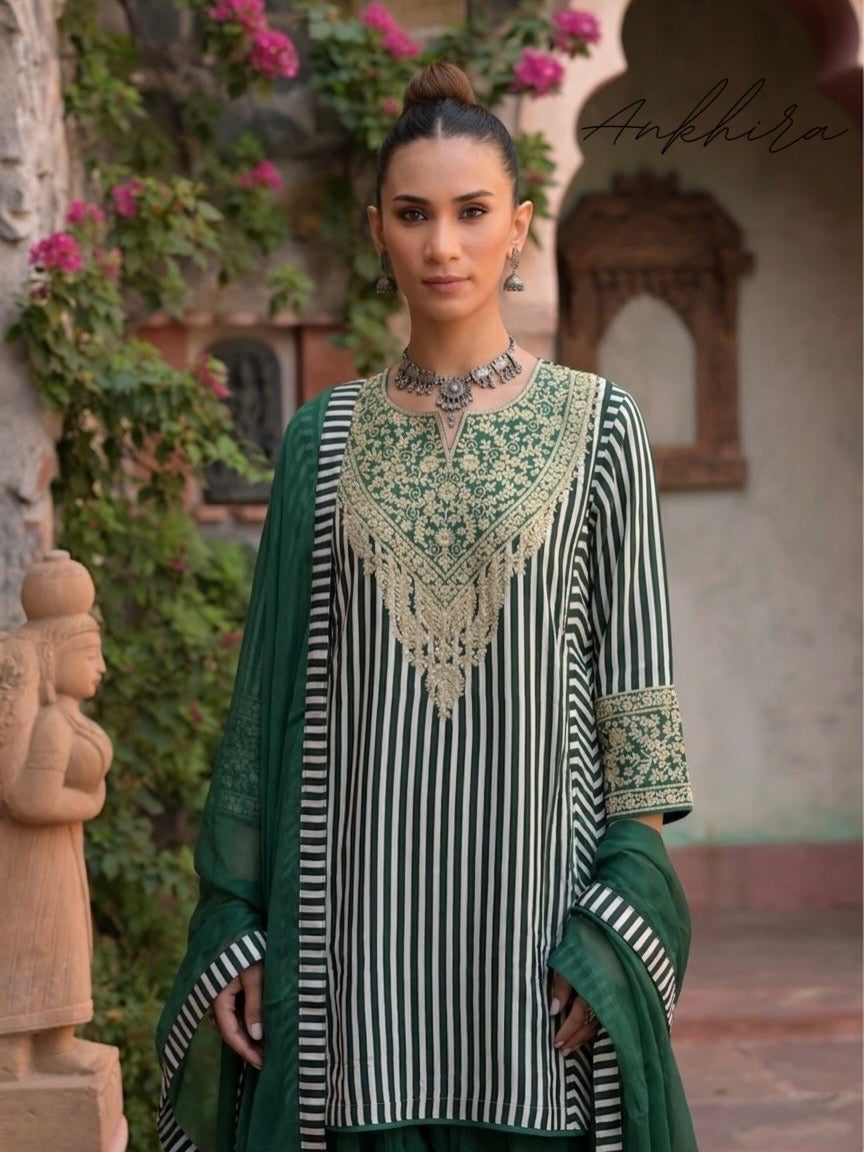 OG Green Queen – Crepe Suit Set