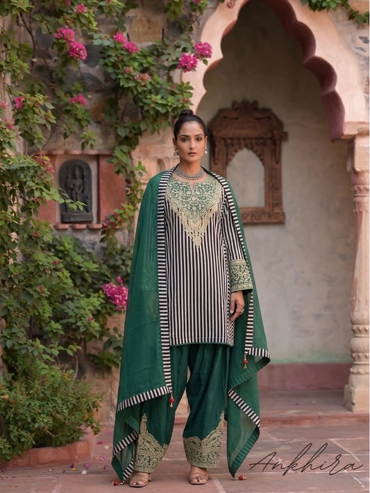OG Green Queen – Crepe Suit Set