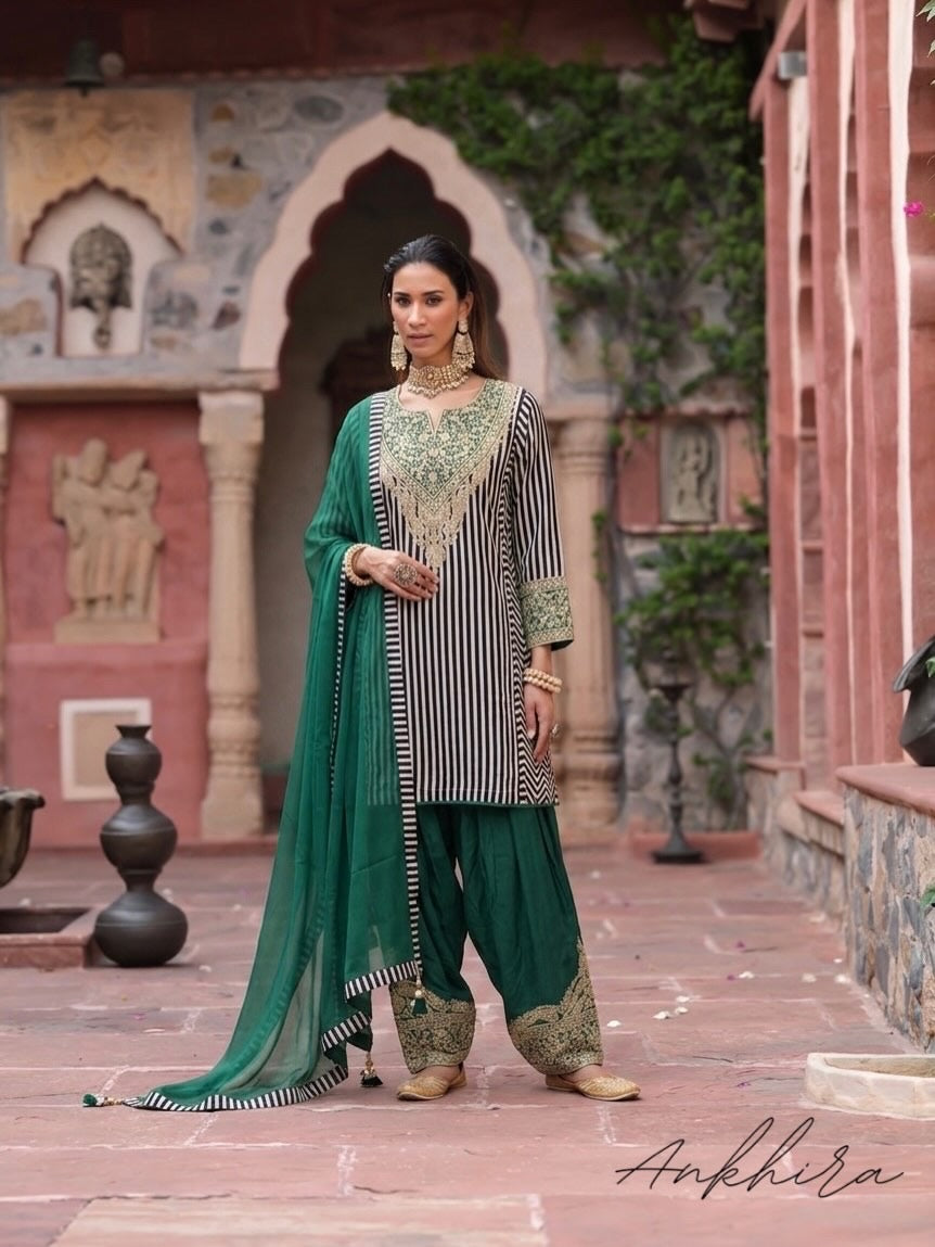 OG Green Queen – Crepe Suit Set