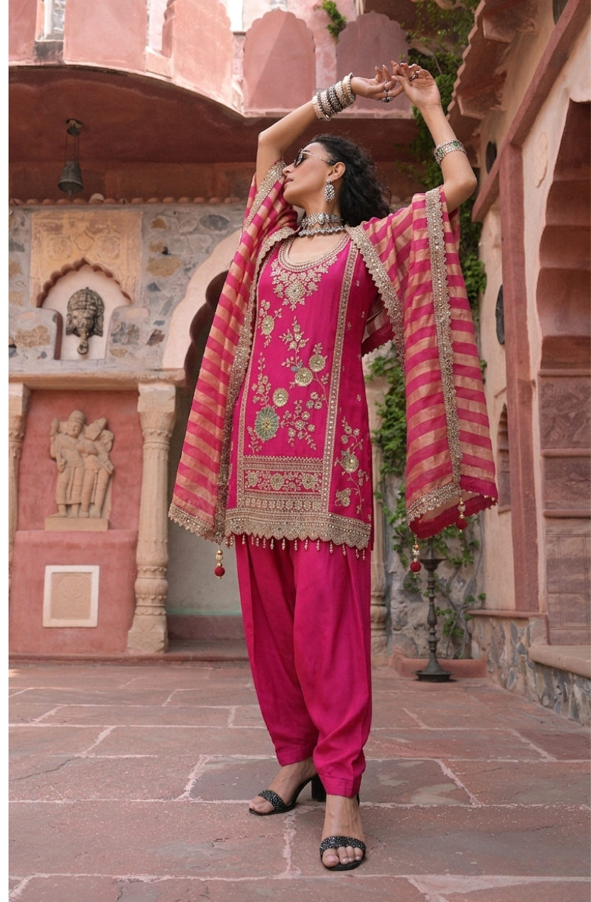 Zoya | Fuchsia Pink Hand-Embroidered Suit Set