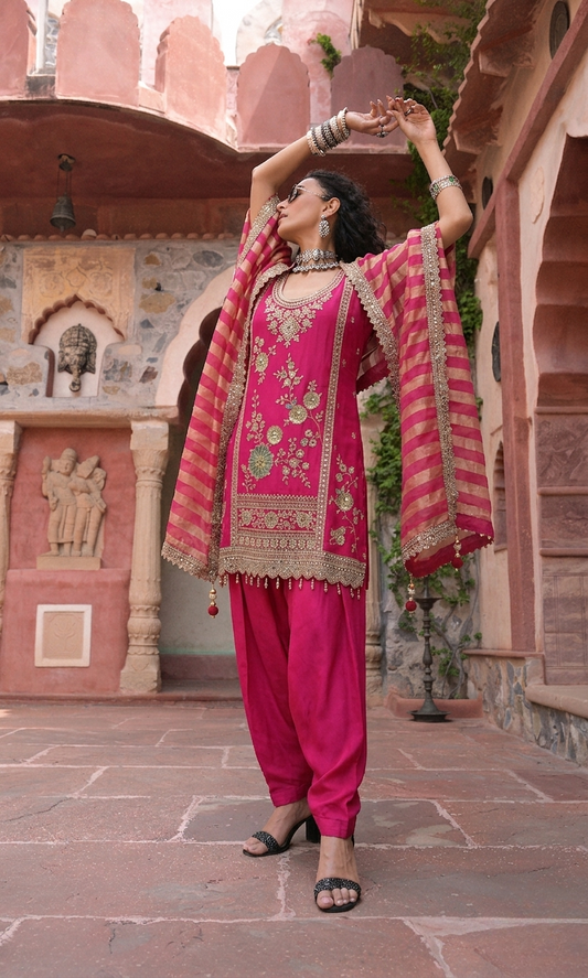 Zoya | Fuchsia Pink Hand-Embroidered Suit Set